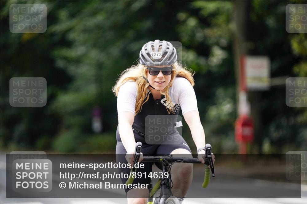 14.09.2025 - Stadtparktriathlon Michael Burmester http://msf.ph/oto/8914639 14.09.2025 12:38:39 Radfahren 1273, 1326, 1342, 1345, 1368 meine-sportfotos.de