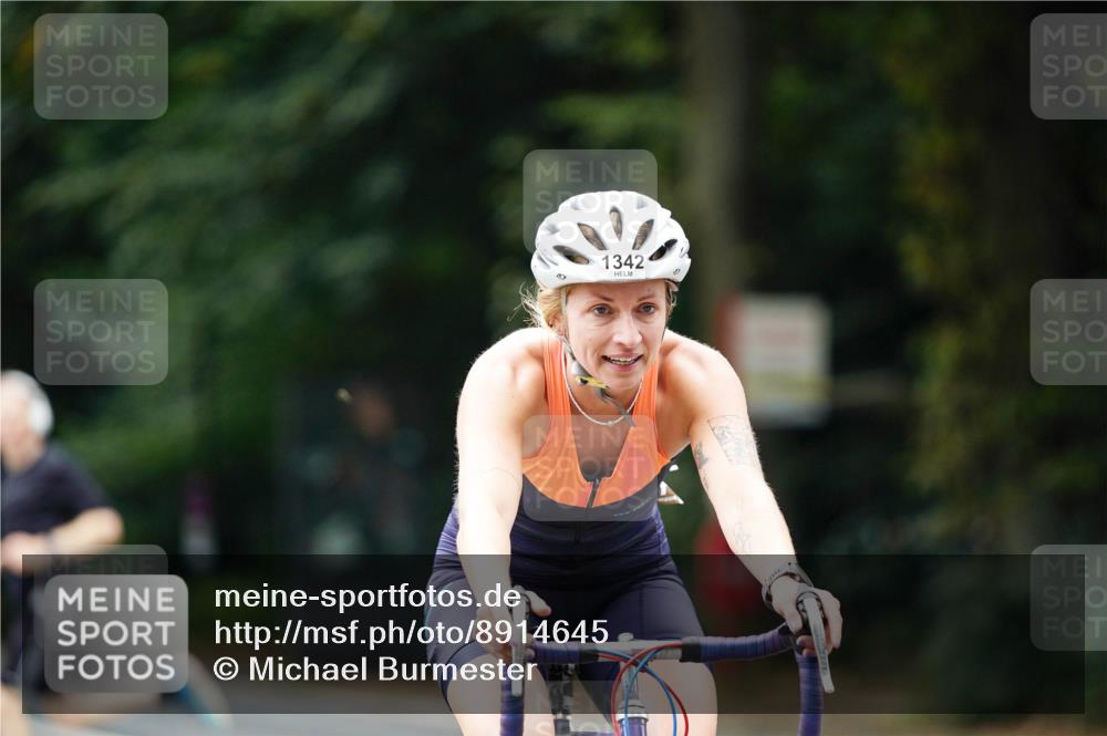 14.09.2025 - Stadtparktriathlon Michael Burmester http://msf.ph/oto/8914645 14.09.2025 12:38:47 Radfahren 1342, 1345, 1359, 1368 meine-sportfotos.de