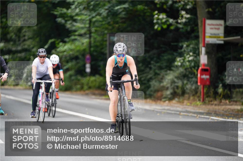 14.09.2025 - Stadtparktriathlon Michael Burmester http://msf.ph/oto/8914688 14.09.2025 12:40:00 Radfahren 1239, 1254, 1261, 1288, 1301, 1327, 1371 meine-sportfotos.de