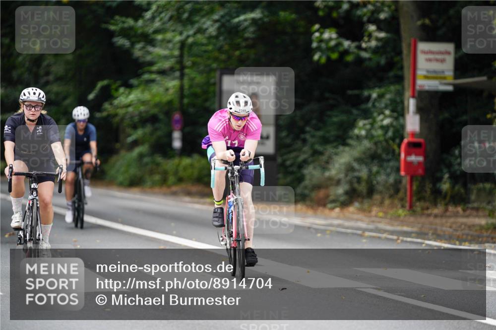 14.09.2025 - Stadtparktriathlon Michael Burmester http://msf.ph/oto/8914704 14.09.2025 12:40:21 Radfahren 1100, 1274, 1289, 1295, 1312, 1349, 1387 meine-sportfotos.de