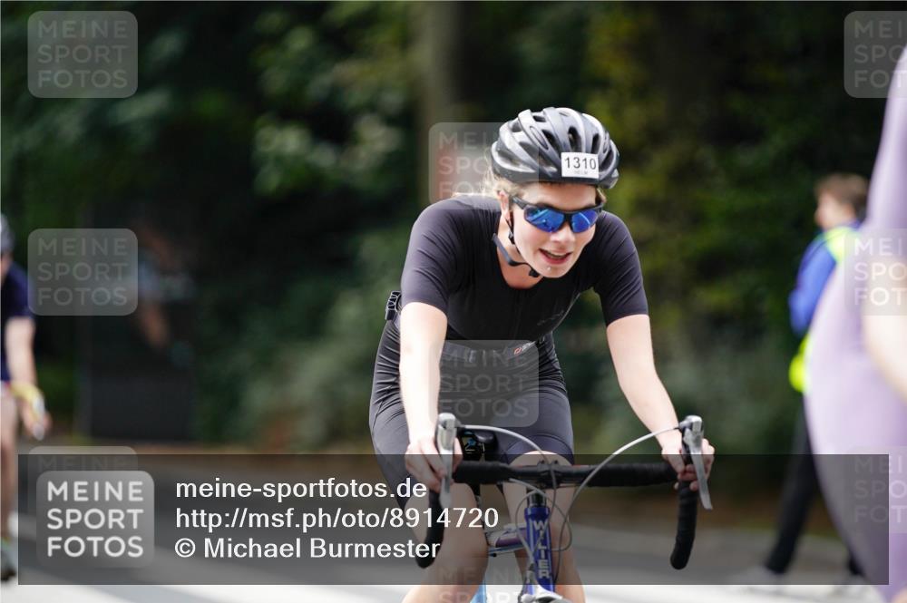 14.09.2025 - Stadtparktriathlon Michael Burmester http://msf.ph/oto/8914720 14.09.2025 12:40:35 Radfahren 1224, 1247, 1249, 1289, 1310, 1358, 1374, 1389 meine-sportfotos.de