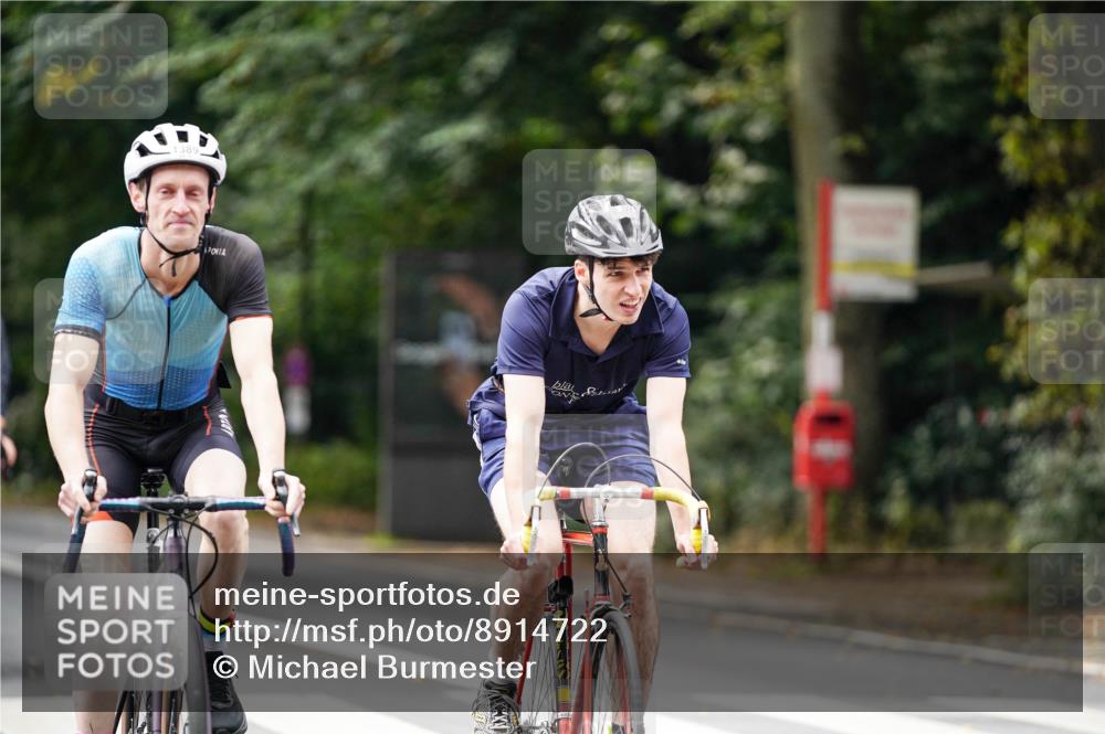 14.09.2025 - Stadtparktriathlon Michael Burmester http://msf.ph/oto/8914722 14.09.2025 12:40:36 Radfahren 1224, 1247, 1249, 1306, 1310, 1358, 1374, 1389 meine-sportfotos.de
