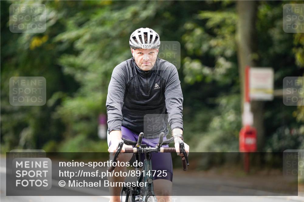 14.09.2025 - Stadtparktriathlon Michael Burmester http://msf.ph/oto/8914725 14.09.2025 12:40:38 Radfahren 1224, 1245, 1247, 1249, 1268, 1277, 1306, 1310, 1358, 1374, 1389 meine-sportfotos.de