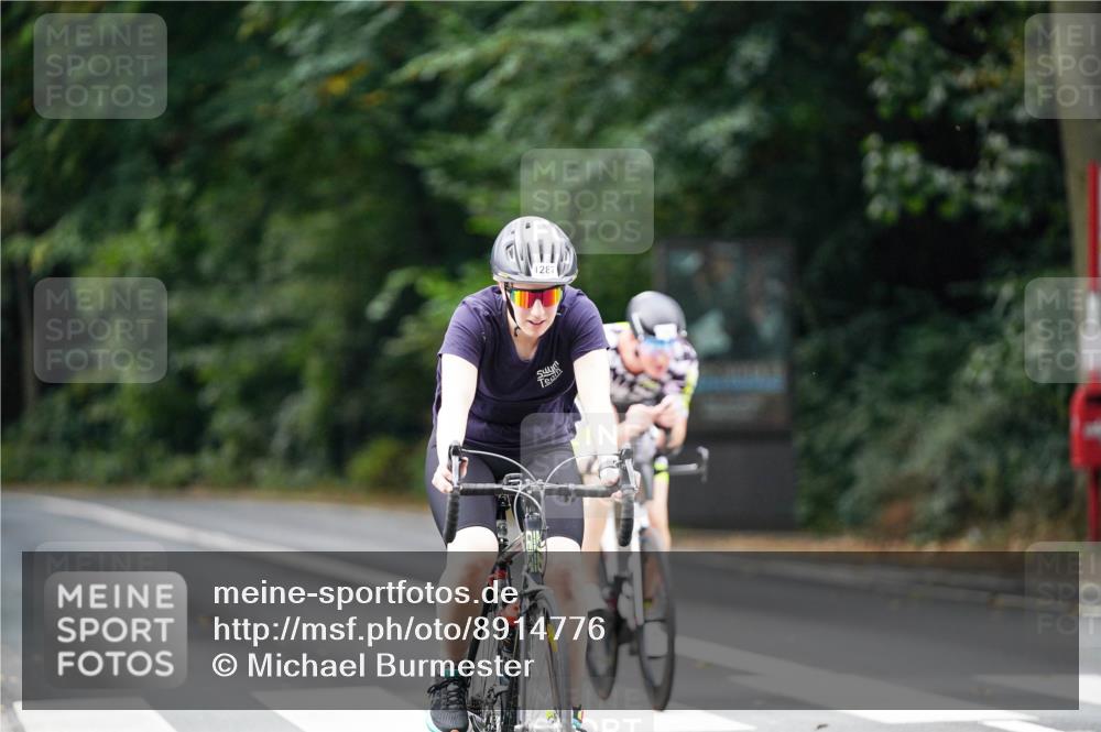 14.09.2025 - Stadtparktriathlon Michael Burmester http://msf.ph/oto/8914776 14.09.2025 12:41:39 Radfahren 1260, 1287, 1304, 1334, 1353 meine-sportfotos.de