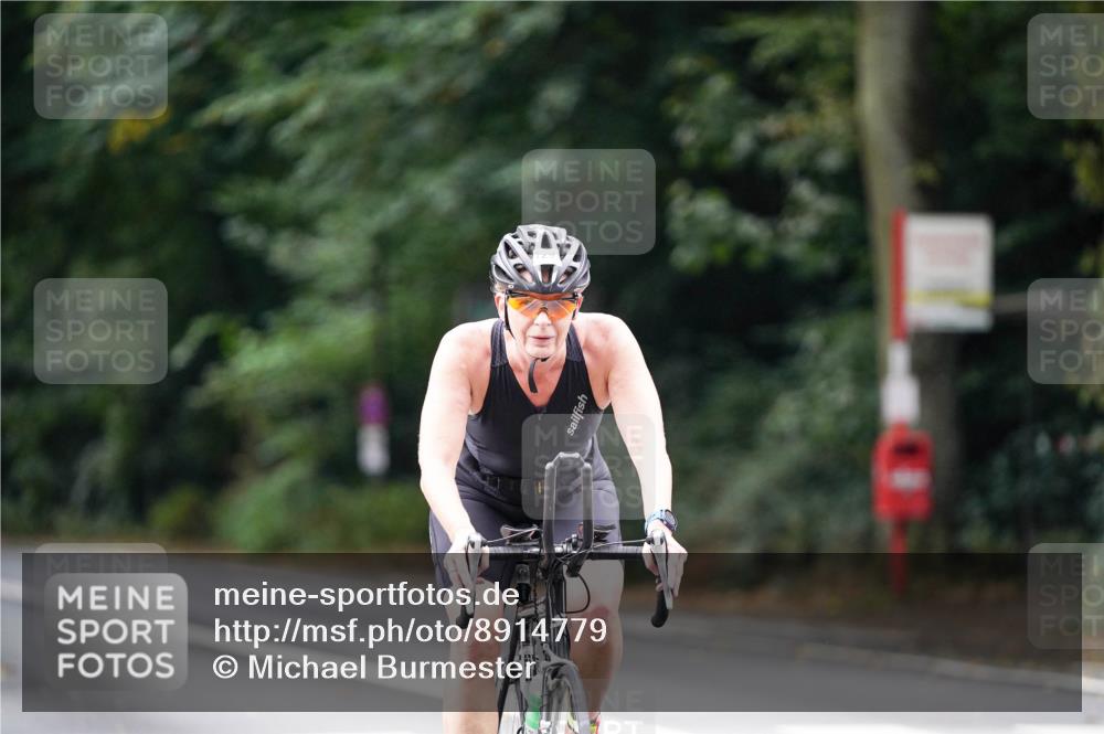 14.09.2025 - Stadtparktriathlon Michael Burmester http://msf.ph/oto/8914779 14.09.2025 12:42:09 Radfahren 1236, 1297, 1411 meine-sportfotos.de