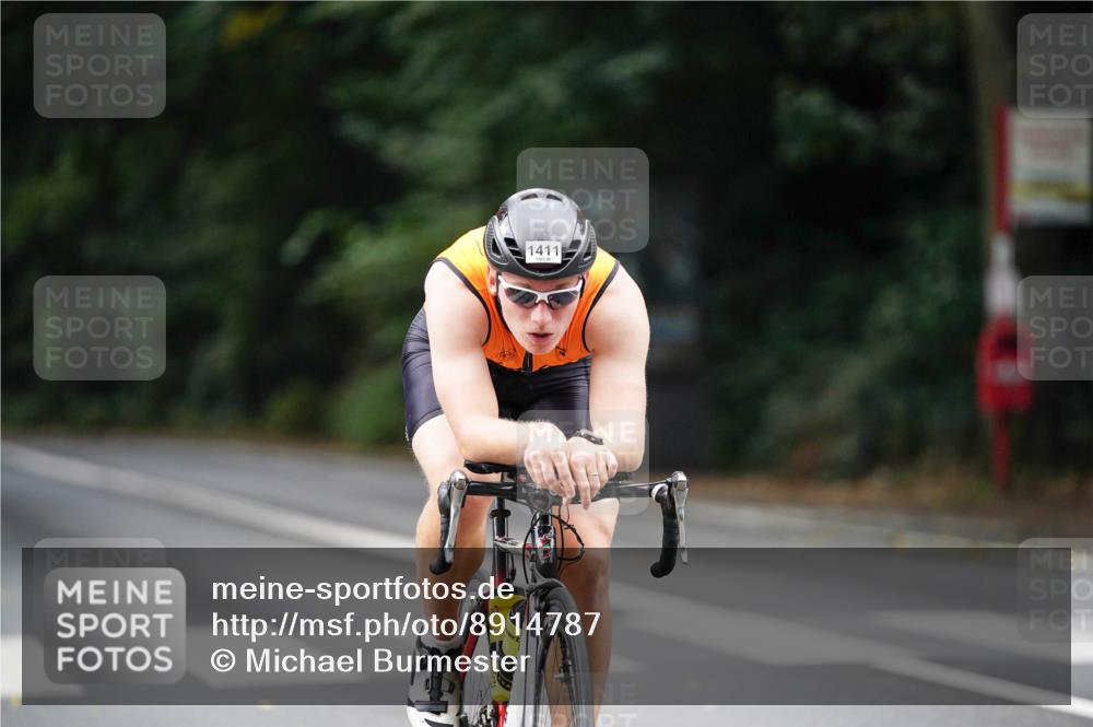 14.09.2025 - Stadtparktriathlon Michael Burmester http://msf.ph/oto/8914787 14.09.2025 12:42:17 Radfahren 1236, 1411 meine-sportfotos.de