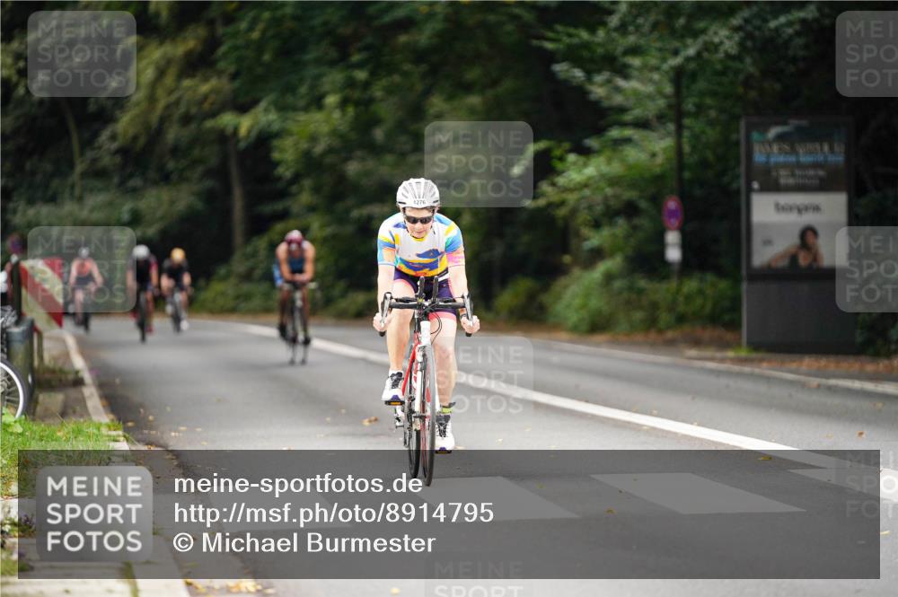 14.09.2025 - Stadtparktriathlon Michael Burmester http://msf.ph/oto/8914795 14.09.2025 12:42:37 Radfahren 1276, 1383, 1385, 1400 meine-sportfotos.de