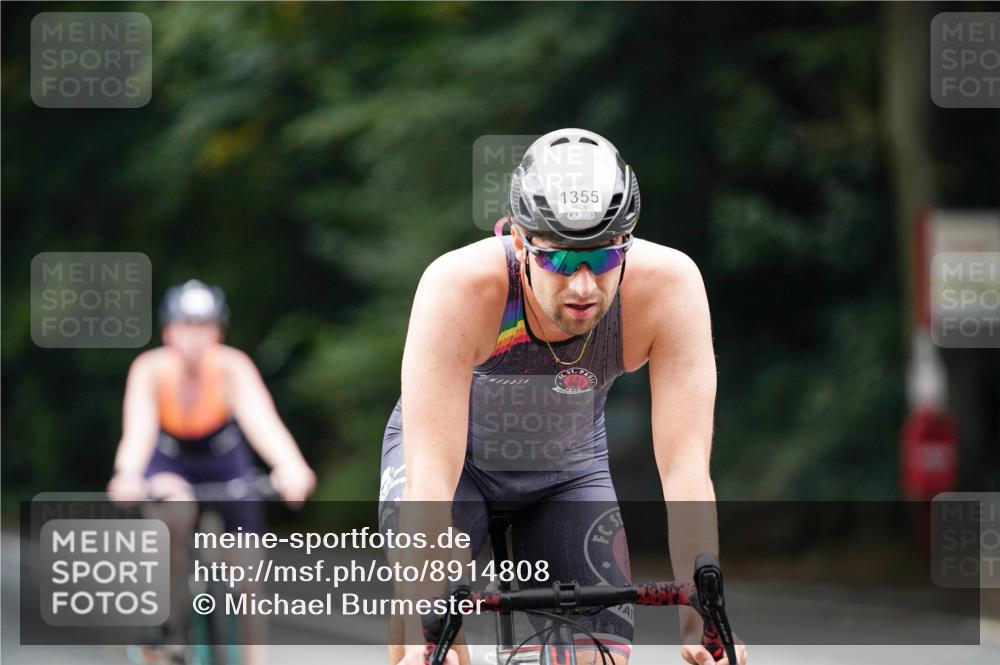 14.09.2025 - Stadtparktriathlon Michael Burmester http://msf.ph/oto/8914808 14.09.2025 12:42:48 Radfahren 1292, 1341, 1355, 1383, 1400, 1415 meine-sportfotos.de