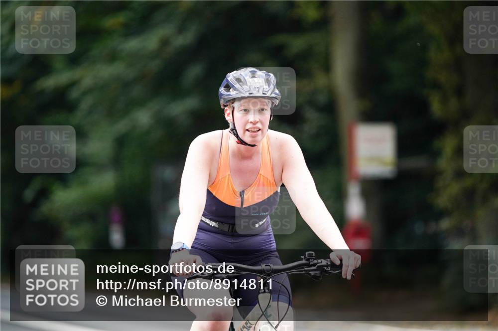 14.09.2025 - Stadtparktriathlon Michael Burmester http://msf.ph/oto/8914811 14.09.2025 12:42:50 Radfahren 1242, 1292, 1341, 1352, 1355, 1400, 1415 meine-sportfotos.de