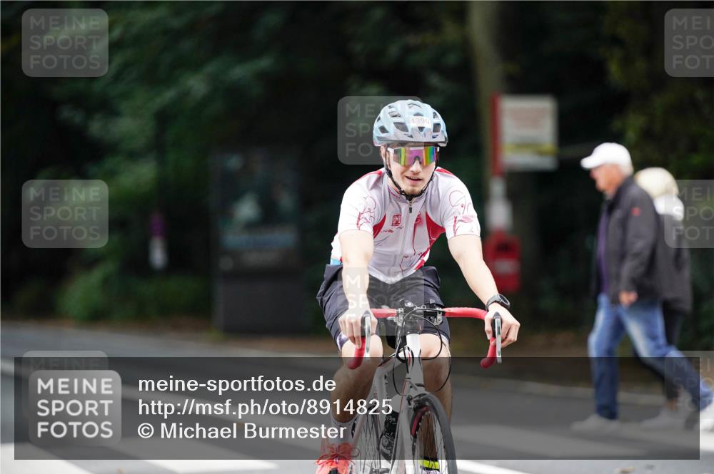 14.09.2025 - Stadtparktriathlon Michael Burmester http://msf.ph/oto/8914825 14.09.2025 12:43:03 Radfahren 1208, 1242, 1280, 1314, 1352, 1390, 1399 meine-sportfotos.de