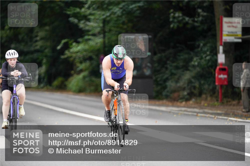 14.09.2025 - Stadtparktriathlon Michael Burmester http://msf.ph/oto/8914829 14.09.2025 12:43:25 Radfahren 1244, 1325, 1373, 1391 meine-sportfotos.de