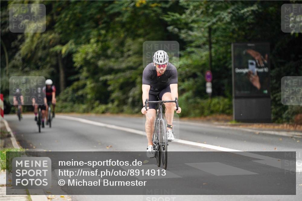 14.09.2025 - Stadtparktriathlon Michael Burmester http://msf.ph/oto/8914913 14.09.2025 12:45:15 Radfahren 1231, 1396, 1420 meine-sportfotos.de