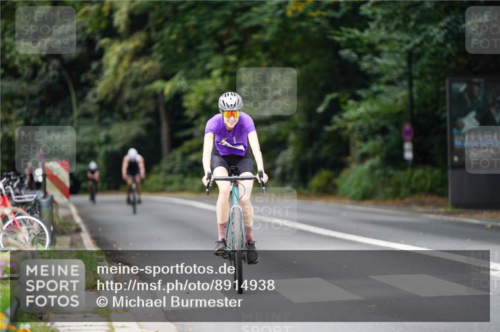 14.09.2025 - Stadtparktriathlon Michael Burmester http://msf.ph/oto/8914938 14.09.2025 12:46:01 Radfahren 1291, 1413 meine-sportfotos.de