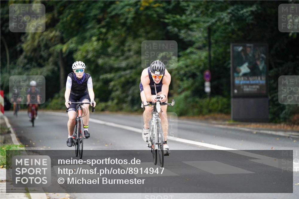 14.09.2025 - Stadtparktriathlon Michael Burmester http://msf.ph/oto/8914947 14.09.2025 12:46:17 Radfahren 1241, 1281, 1319, 1335, 1368, 1417 meine-sportfotos.de