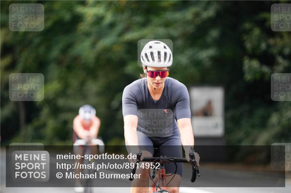 14.09.2025 - Stadtparktriathlon Michael Burmester http://msf.ph/oto/8914952 14.09.2025 12:46:22 Radfahren 1281, 1290, 1319, 1335, 1417 meine-sportfotos.de