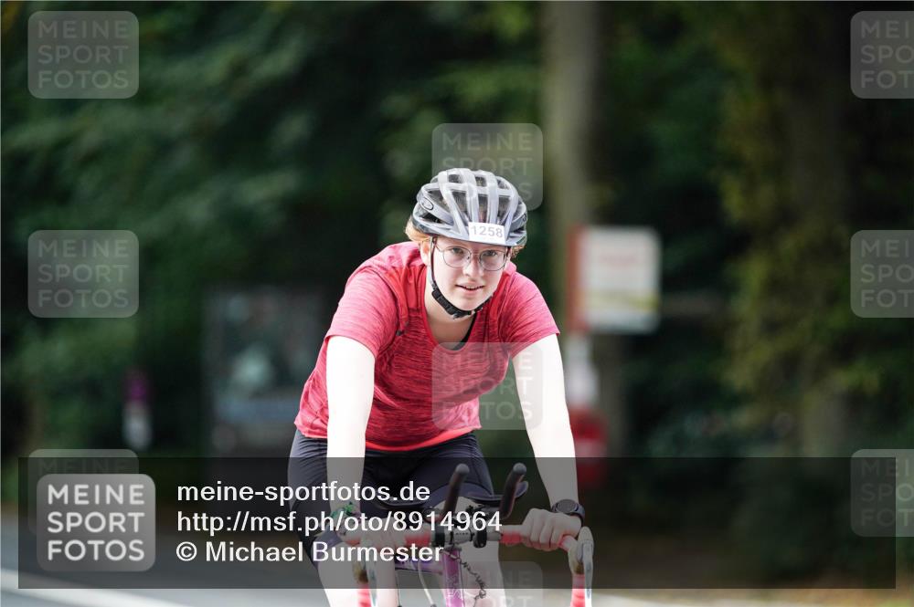 14.09.2025 - Stadtparktriathlon Michael Burmester http://msf.ph/oto/8914964 14.09.2025 12:46:46 Radfahren 1258, 1283, 1326, 1342, 1360 meine-sportfotos.de