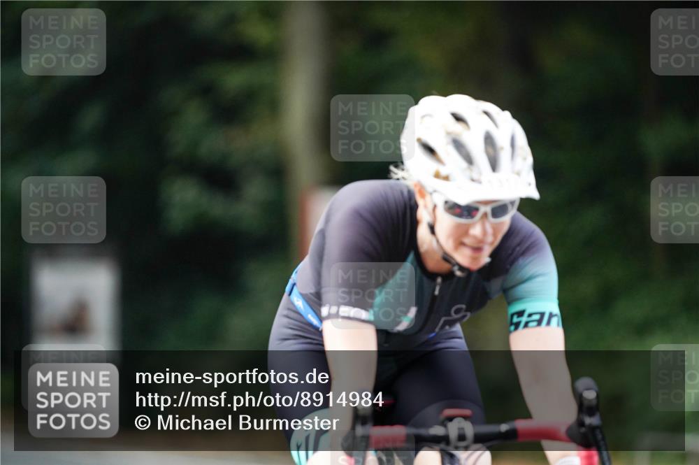 14.09.2025 - Stadtparktriathlon Michael Burmester http://msf.ph/oto/8914984 14.09.2025 12:47:16 Radfahren 1200, 1317 meine-sportfotos.de