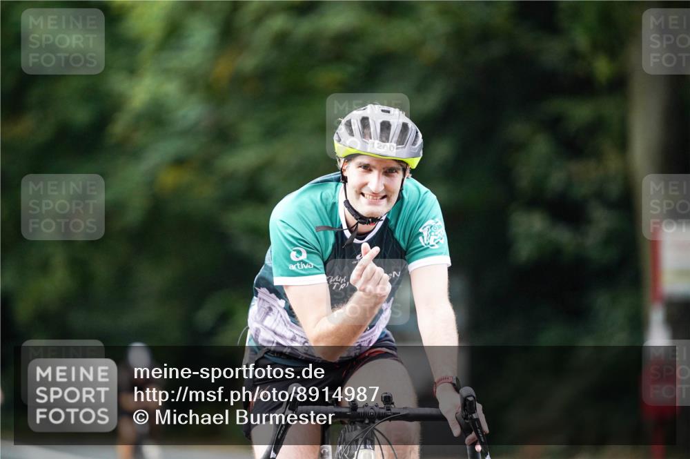 14.09.2025 - Stadtparktriathlon Michael Burmester http://msf.ph/oto/8914987 14.09.2025 12:47:22 Radfahren 1200, 1275, 1370, 1382 meine-sportfotos.de