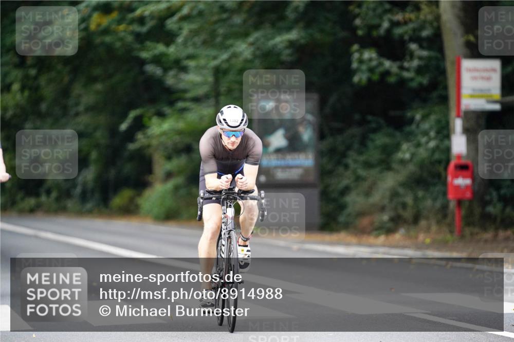 14.09.2025 - Stadtparktriathlon Michael Burmester http://msf.ph/oto/8914988 14.09.2025 12:47:24 Radfahren 1200, 1215, 1275, 1370, 1382 meine-sportfotos.de