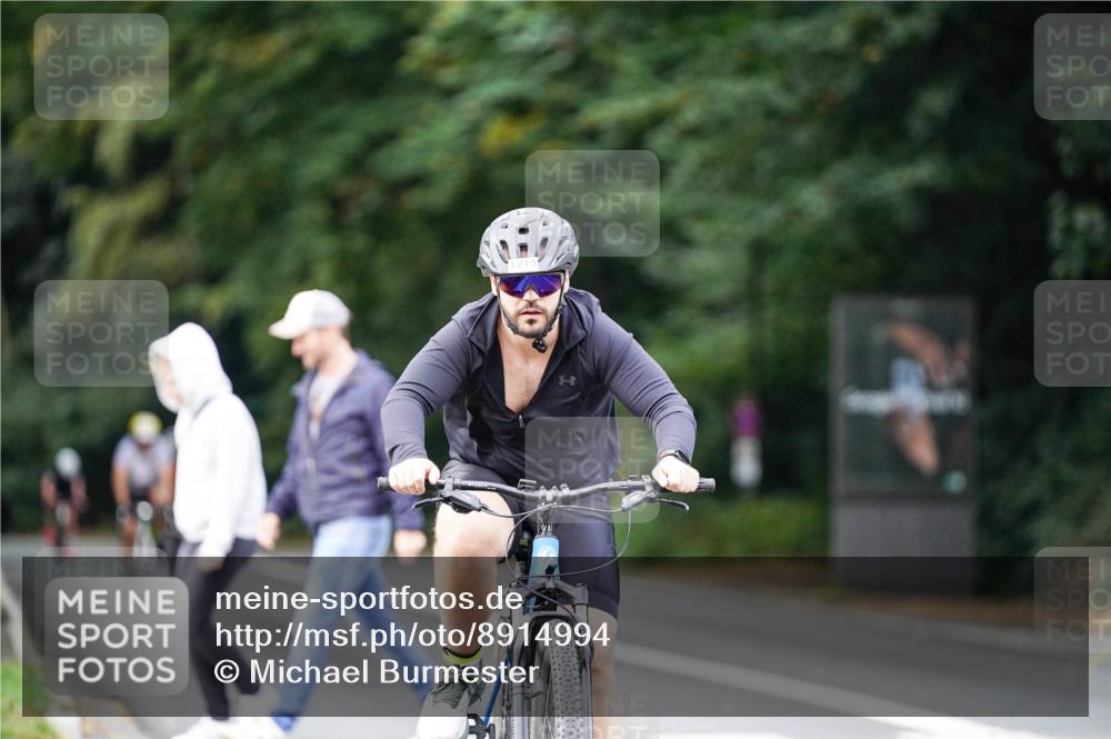 14.09.2025 - Stadtparktriathlon Michael Burmester http://msf.ph/oto/8914994 14.09.2025 12:47:31 Radfahren 1215, 1275, 1370, 1382, 1397, 1414 meine-sportfotos.de