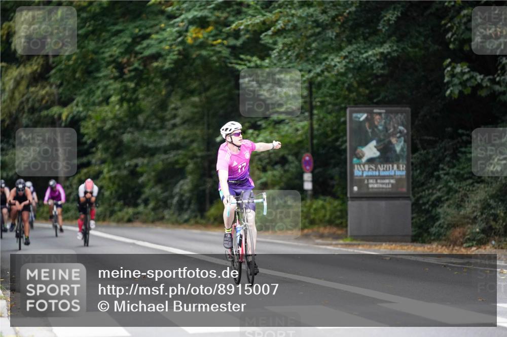 14.09.2025 - Stadtparktriathlon Michael Burmester http://msf.ph/oto/8915007 14.09.2025 12:47:41 Radfahren 1261, 1301, 1349, 1397, 1414, 1419 meine-sportfotos.de