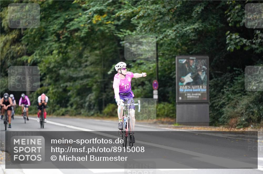14.09.2025 - Stadtparktriathlon Michael Burmester http://msf.ph/oto/8915008 14.09.2025 12:47:41 Radfahren 1261, 1301, 1349, 1397, 1414, 1419 meine-sportfotos.de