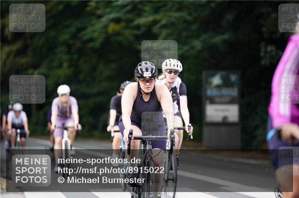 14.09.2025 - Stadtparktriathlon Michael Burmester http://msf.ph/oto/8915022 14.09.2025 12:47:50 Radfahren 1224, 1239, 1245, 1247, 1248, 1263, 1274, 1278, 1301, 1310, 1330, 1394, 1419 meine-sportfotos.de