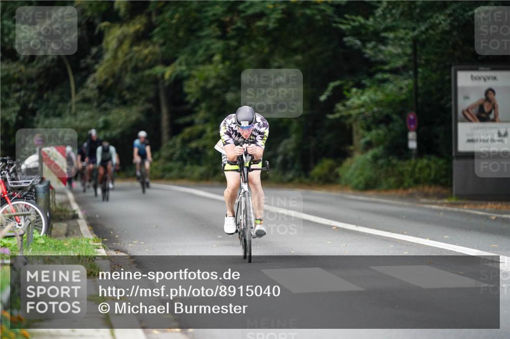 14.09.2025 - Stadtparktriathlon Michael Burmester http://msf.ph/oto/8915040 14.09.2025 12:48:12 Radfahren 1251, 1353 meine-sportfotos.de