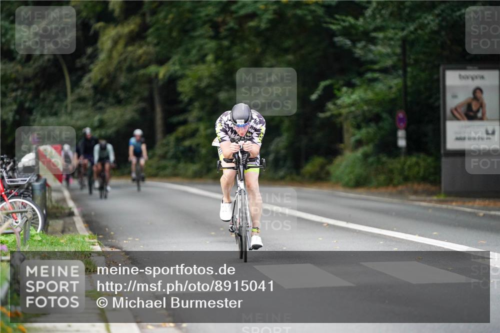 14.09.2025 - Stadtparktriathlon Michael Burmester http://msf.ph/oto/8915041 14.09.2025 12:48:12 Radfahren 1251, 1353 meine-sportfotos.de