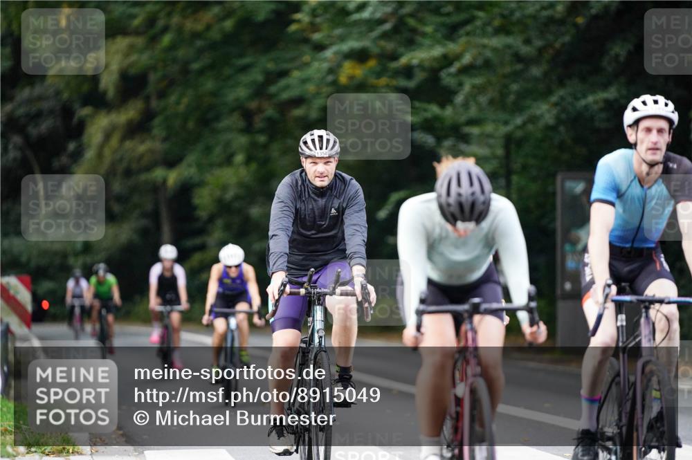 14.09.2025 - Stadtparktriathlon Michael Burmester http://msf.ph/oto/8915049 14.09.2025 12:48:21 Radfahren 1249, 1306, 1321, 1327, 1358, 1374, 1389 meine-sportfotos.de