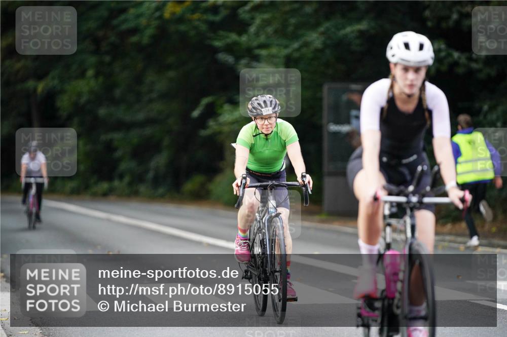 14.09.2025 - Stadtparktriathlon Michael Burmester http://msf.ph/oto/8915055 14.09.2025 12:48:26 Radfahren 1249, 1254, 1306, 1321, 1327, 1358, 1374, 1389 meine-sportfotos.de