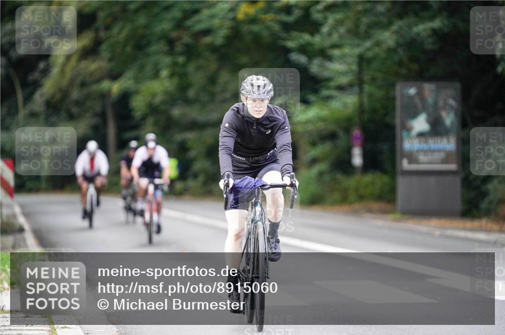 14.09.2025 - Stadtparktriathlon Michael Burmester http://msf.ph/oto/8915060 14.09.2025 12:48:38 Radfahren 1175, 1254, 1289, 1384, 1403 meine-sportfotos.de