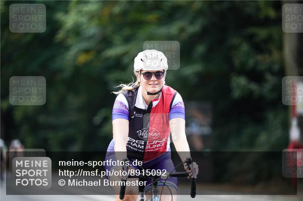 14.09.2025 - Stadtparktriathlon Michael Burmester http://msf.ph/oto/8915092 14.09.2025 12:49:26 Radfahren 1237, 1255, 1260, 1268, 1304, 1332, 1355, 1385 meine-sportfotos.de