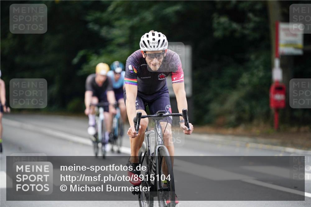 14.09.2025 - Stadtparktriathlon Michael Burmester http://msf.ph/oto/8915104 14.09.2025 12:49:36 Radfahren 1260, 1268, 1312, 1328, 1332, 1336, 1352, 1355, 1385, 1400, 1415 meine-sportfotos.de