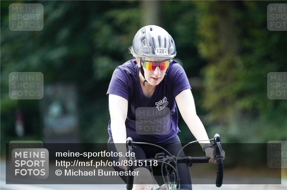 14.09.2025 - Stadtparktriathlon Michael Burmester http://msf.ph/oto/8915118 14.09.2025 12:49:58 Radfahren 1279, 1287, 1367, 1399 meine-sportfotos.de