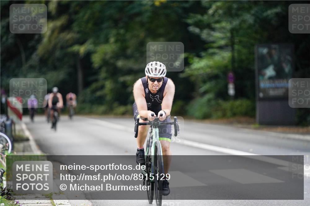14.09.2025 - Stadtparktriathlon Michael Burmester http://msf.ph/oto/8915129 14.09.2025 12:50:11 Radfahren 1250, 1297, 1367, 1407 meine-sportfotos.de