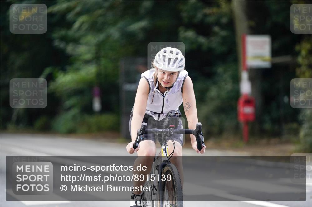 14.09.2025 - Stadtparktriathlon Michael Burmester http://msf.ph/oto/8915139 14.09.2025 12:50:22 Radfahren 1222, 1250, 1331, 1334, 1361, 1383, 1405 meine-sportfotos.de