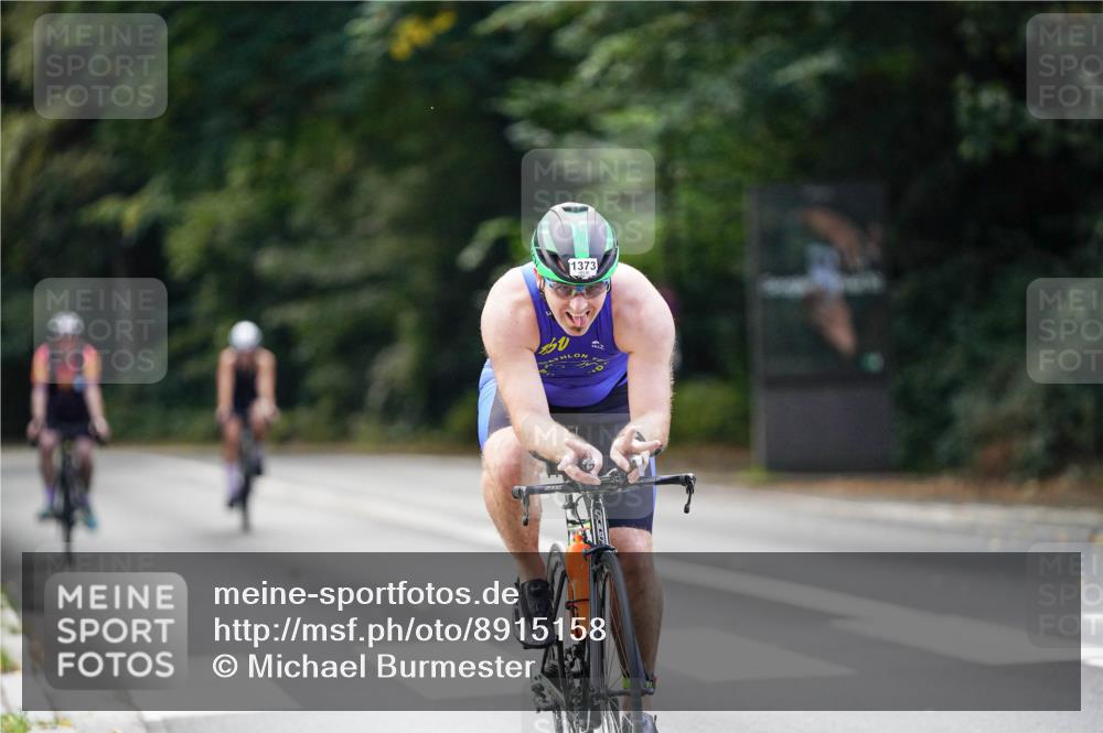 14.09.2025 - Stadtparktriathlon Michael Burmester http://msf.ph/oto/8915158 14.09.2025 12:50:45 Radfahren 1242, 1343, 1365, 1373 meine-sportfotos.de