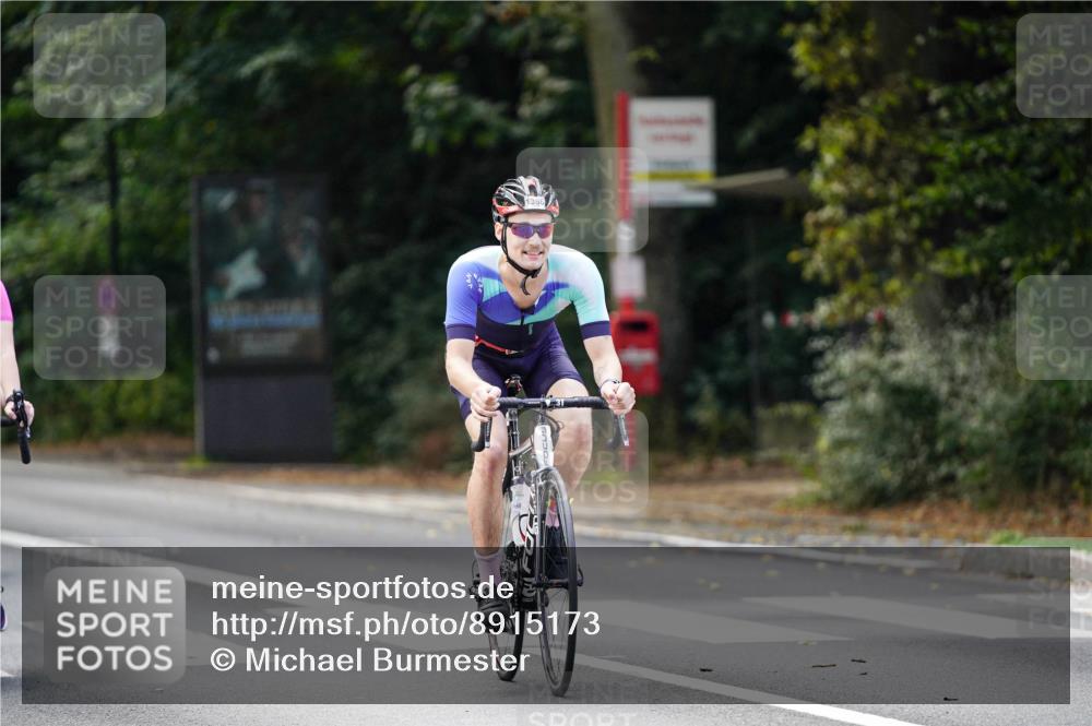 14.09.2025 - Stadtparktriathlon Michael Burmester http://msf.ph/oto/8915173 14.09.2025 12:51:07 Radfahren 1223, 1228, 1244, 1280, 1314, 1323, 1386, 1390, 1391 meine-sportfotos.de