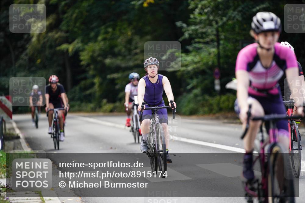 14.09.2025 - Stadtparktriathlon Michael Burmester http://msf.ph/oto/8915174 14.09.2025 12:51:08 Radfahren 1223, 1228, 1244, 1280, 1314, 1323, 1386, 1390, 1391 meine-sportfotos.de