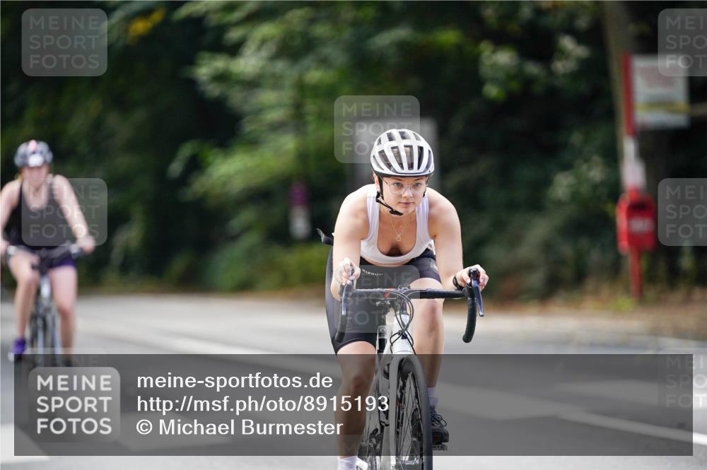 14.09.2025 - Stadtparktriathlon Michael Burmester http://msf.ph/oto/8915193 14.09.2025 12:51:31 Radfahren 1252, 1267, 1276, 1285, 1296, 1299 meine-sportfotos.de