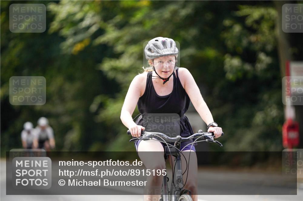 14.09.2025 - Stadtparktriathlon Michael Burmester http://msf.ph/oto/8915195 14.09.2025 12:51:33 Radfahren 1252, 1267, 1276, 1285, 1296, 1299 meine-sportfotos.de
