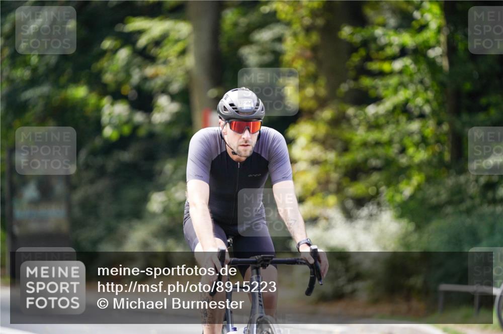 14.09.2025 - Stadtparktriathlon Michael Burmester http://msf.ph/oto/8915223 14.09.2025 12:52:04 Radfahren 1257, 1339, 1341, 1347, 1369, 1377, 1381, 1392 meine-sportfotos.de