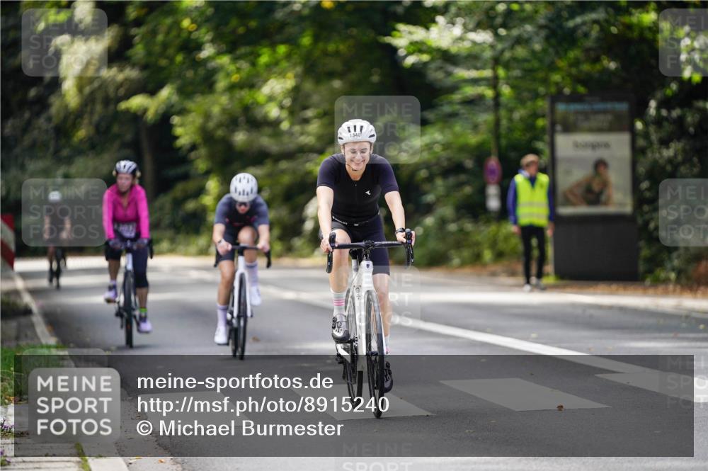 14.09.2025 - Stadtparktriathlon Michael Burmester http://msf.ph/oto/8915240 14.09.2025 12:52:28 Radfahren 1264, 1303, 1340, 1345, 1396 meine-sportfotos.de