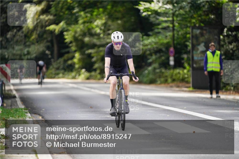 14.09.2025 - Stadtparktriathlon Michael Burmester http://msf.ph/oto/8915247 14.09.2025 12:52:34 Radfahren 1264, 1303, 1340, 1345, 1417 meine-sportfotos.de