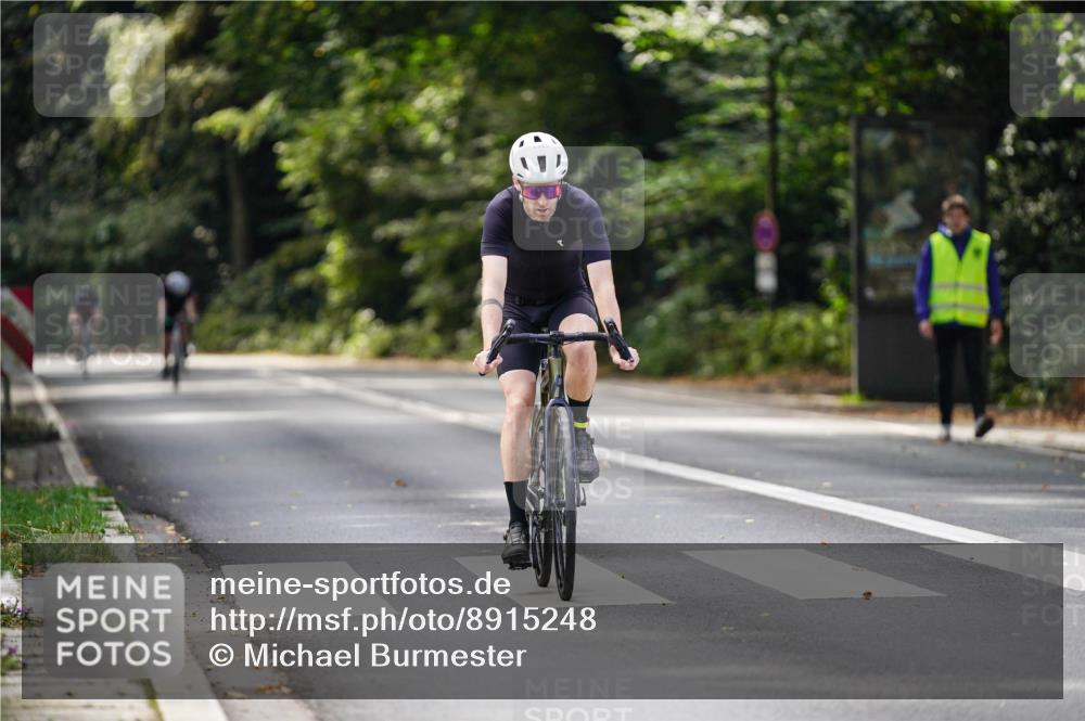 14.09.2025 - Stadtparktriathlon Michael Burmester http://msf.ph/oto/8915248 14.09.2025 12:52:34 Radfahren 1264, 1303, 1340, 1345, 1417 meine-sportfotos.de