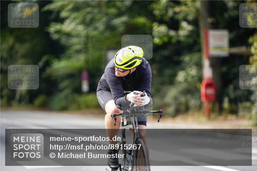 14.09.2025 - Stadtparktriathlon Michael Burmester http://msf.ph/oto/8915267 14.09.2025 12:52:52 Radfahren 1293, 1335, 1351, 1359, 1413 meine-sportfotos.de