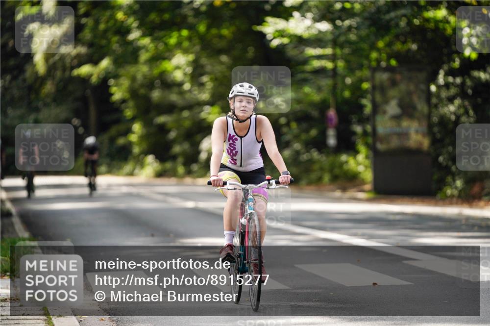 14.09.2025 - Stadtparktriathlon Michael Burmester http://msf.ph/oto/8915277 14.09.2025 12:53:40 Radfahren 1300, 1308, 1368 meine-sportfotos.de