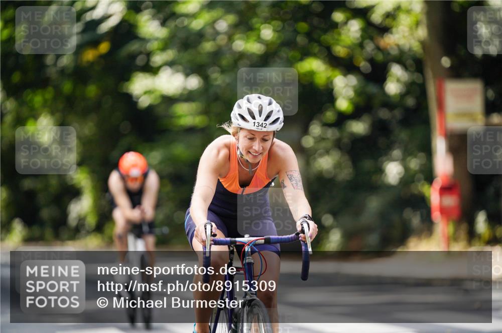 14.09.2025 - Stadtparktriathlon Michael Burmester http://msf.ph/oto/8915309 14.09.2025 12:54:41 Radfahren 1342, 1353, 1419, 1469, 1504 meine-sportfotos.de