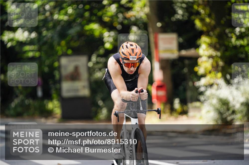 14.09.2025 - Stadtparktriathlon Michael Burmester http://msf.ph/oto/8915310 14.09.2025 12:54:42 Radfahren 1342, 1353, 1419, 1469, 1504 meine-sportfotos.de
